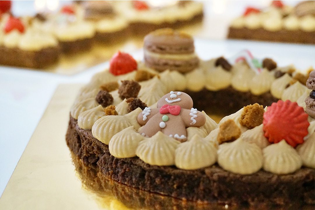 Pastel de letras Brownie navideño y Speculoos