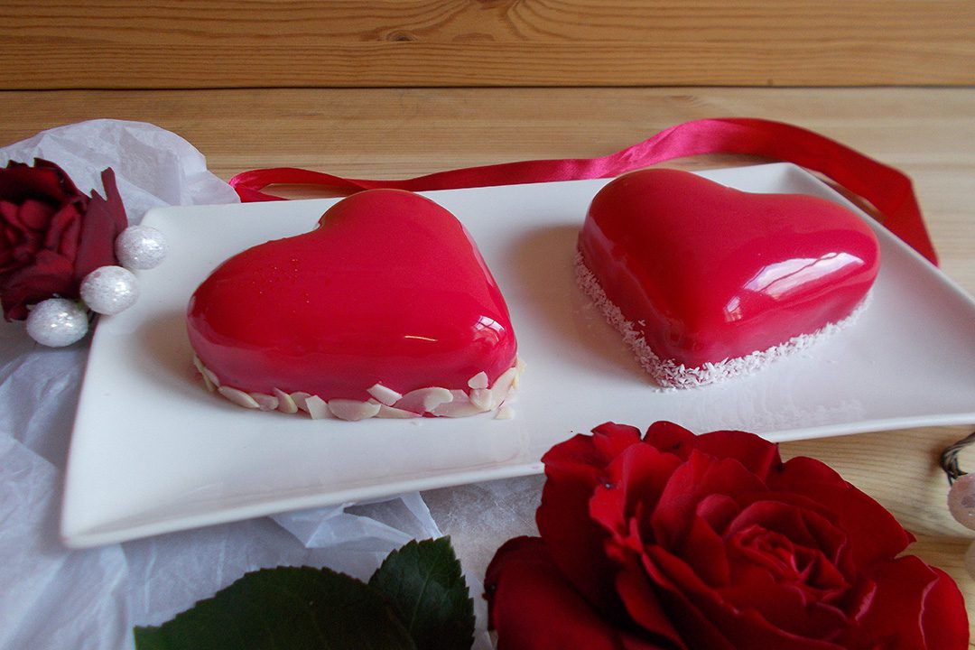 Receta Entremets de puré de frutos rojos y mousse de turrón