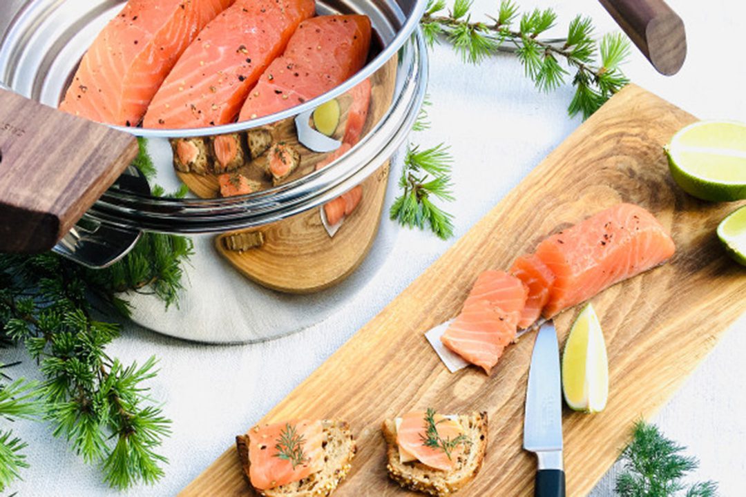 Salmón Ahumado En Grano De Pimienta
