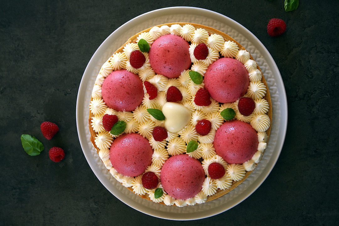 Tarta de mousse de frambuesa y limón