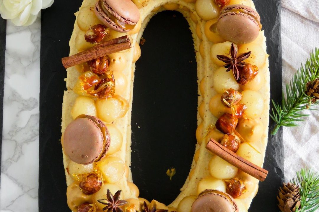 Tarta de números de pera y caramelo