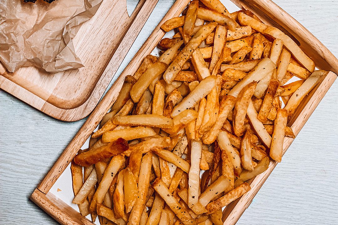 ¿Cómo hacer unas buenas patatas fritas caseras?